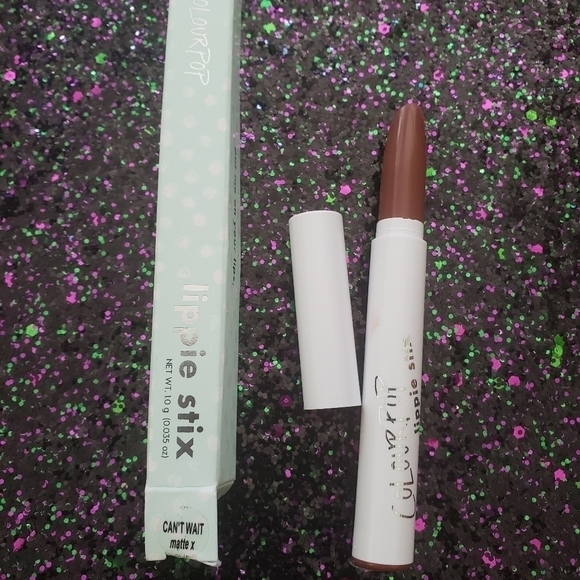 5 for $25 - Lippie stix - Can't wait - Picture 3 of 5